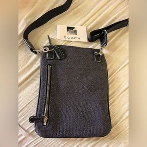 Coach Crossbody Dark Blue Cloth Gorgeous EUC
